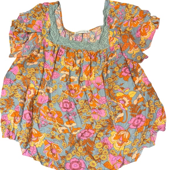 Vibrant Floral Women's Blouse - Picture 1 of 3